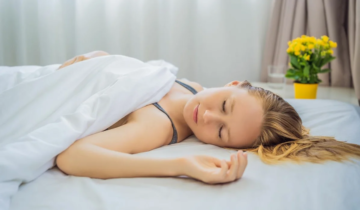 Sleeping Without A Pillow: Good Or Bad?