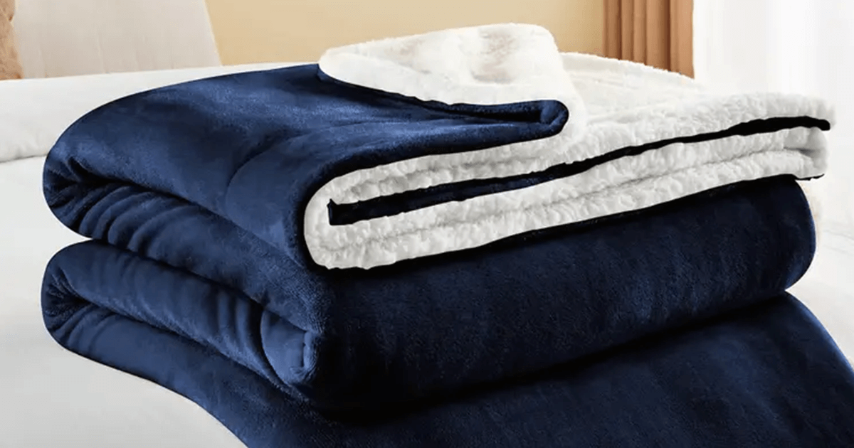 What-Is-Sherpa-Fleece-Blanket